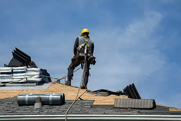 Professional Roof Installation technician working in Calumet, MI